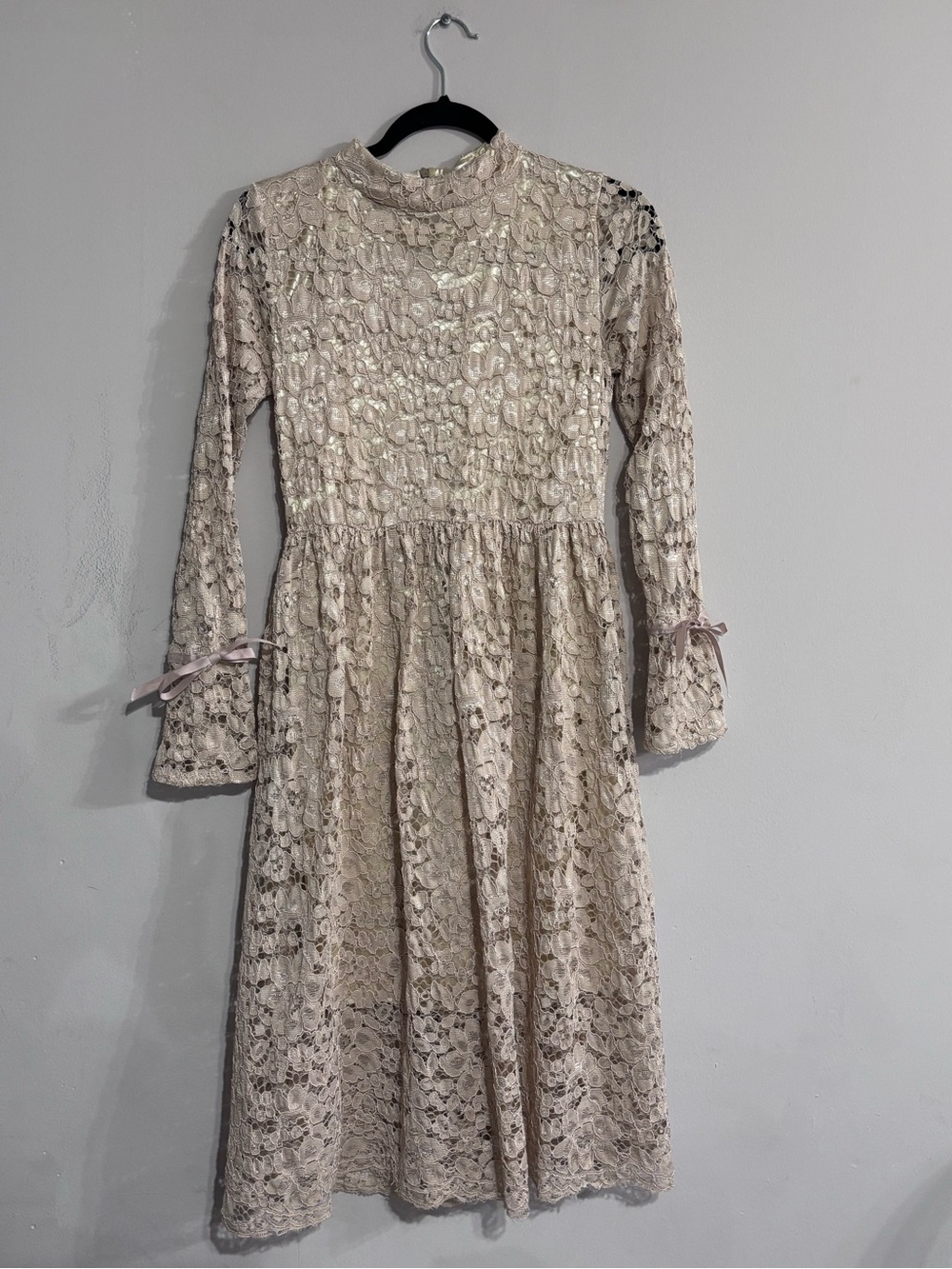 Simply Couture Brown Lace Long-Sleeve Midi Dress‎